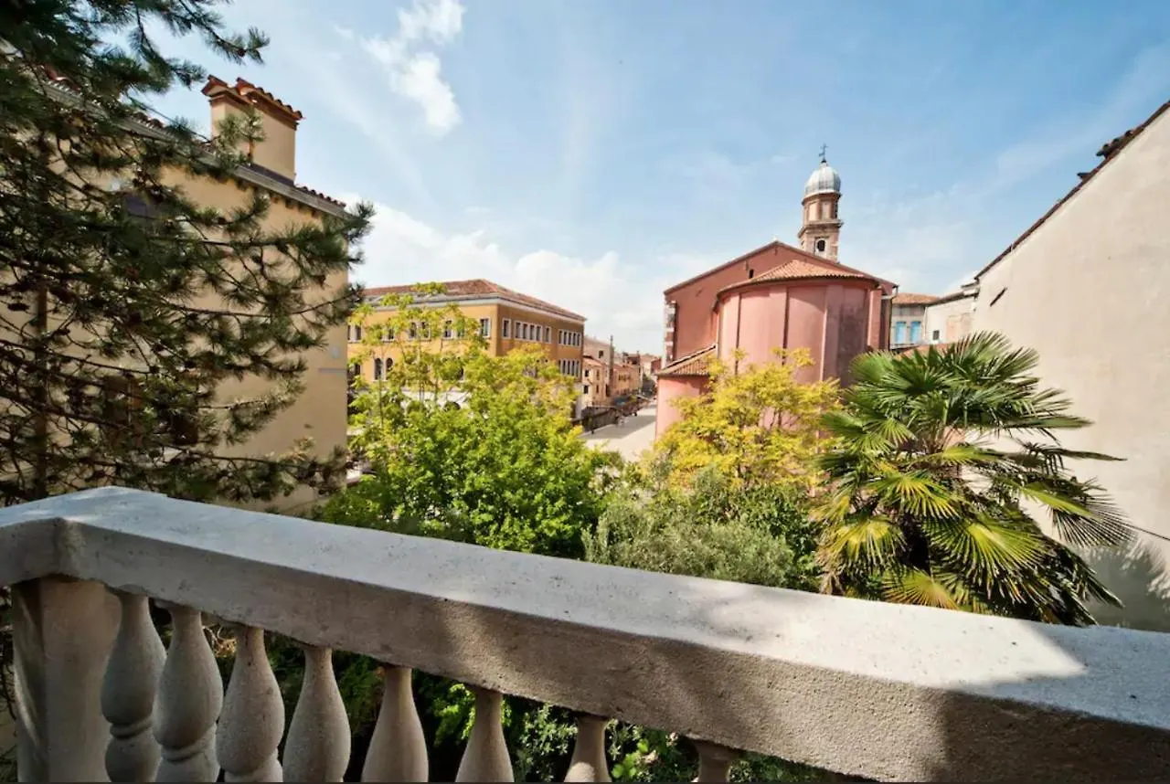 B&B Michelangelo Venice Bed & Breakfast