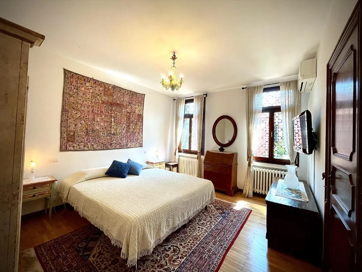 B&B Michelangelo Venice Italy